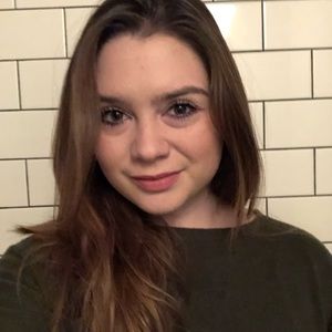 Meet your Posher, Valerie